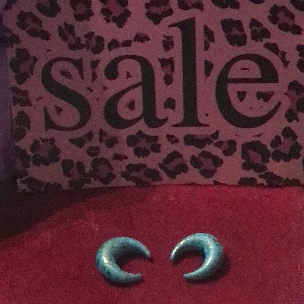 Earings
